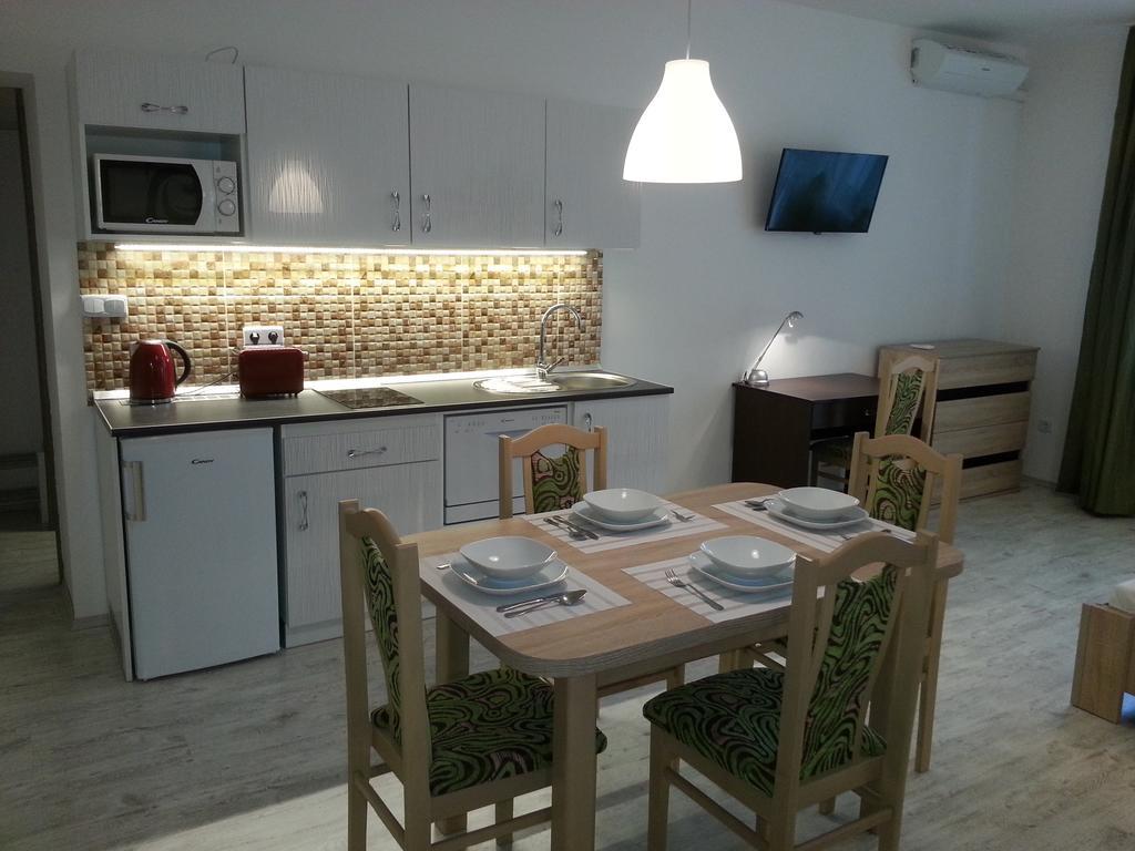 Downtown Apartment Miskolc Exterior foto