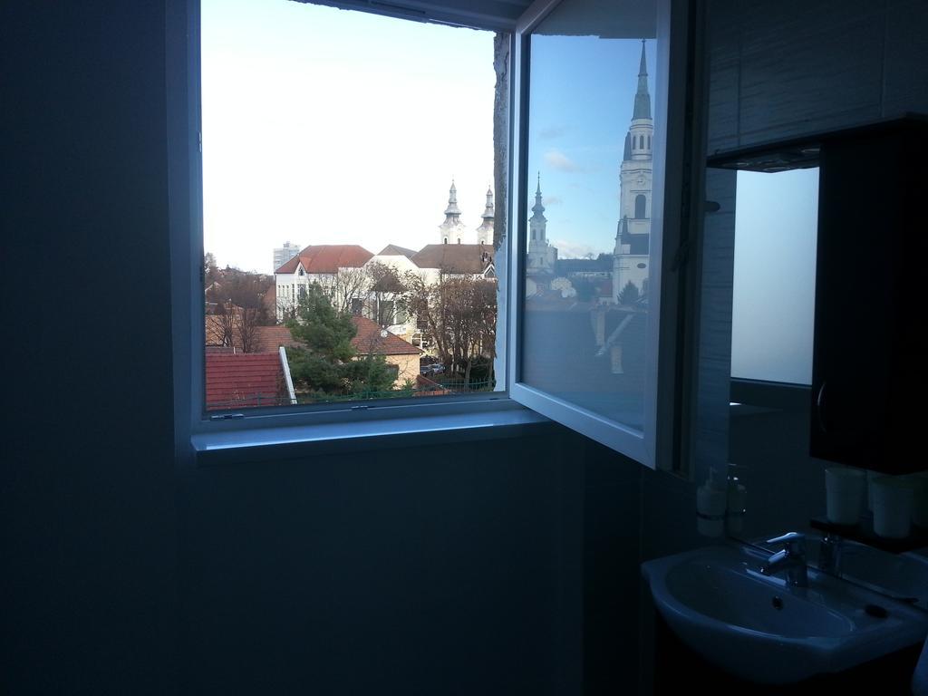 Downtown Apartment Miskolc Exterior foto
