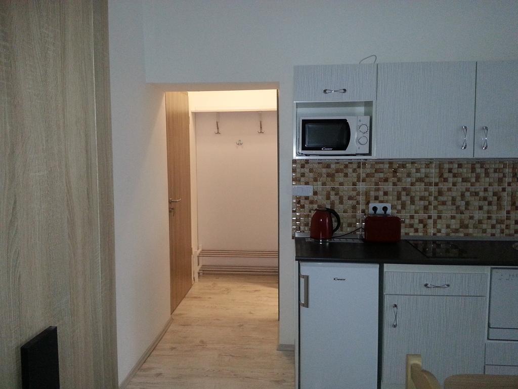Downtown Apartment Miskolc Exterior foto