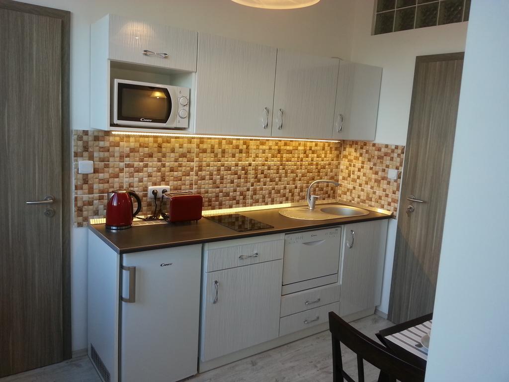 Downtown Apartment Miskolc Exterior foto
