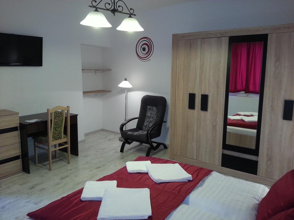 Downtown Apartment Miskolc Exterior foto