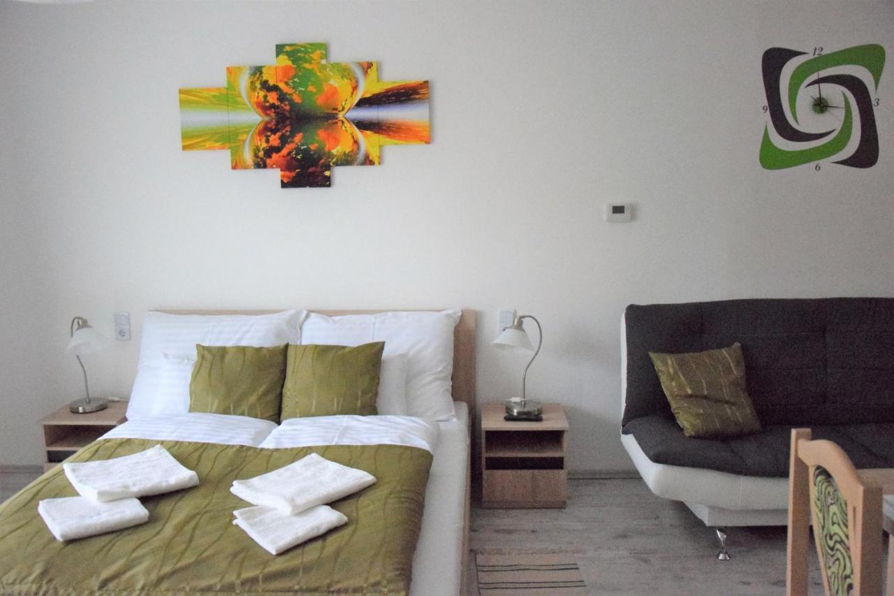 Downtown Apartment Miskolc Exterior foto